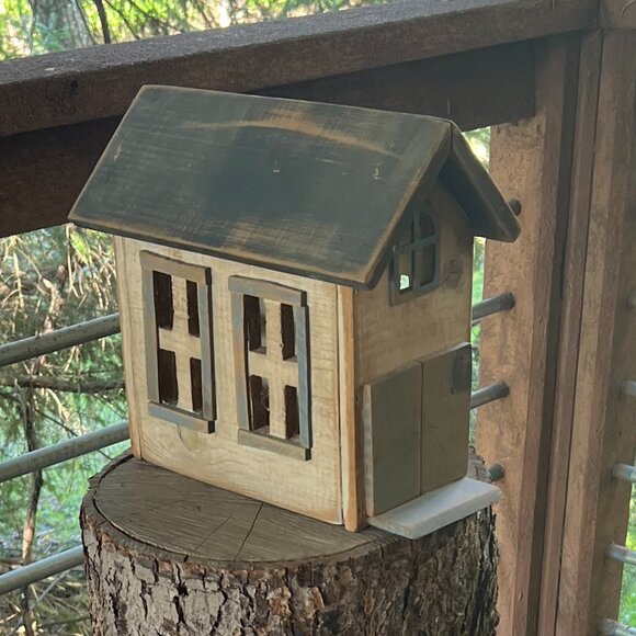 Vintage Handmade Primitive Wooden House, 12" x 11" - Picture 9 of 9